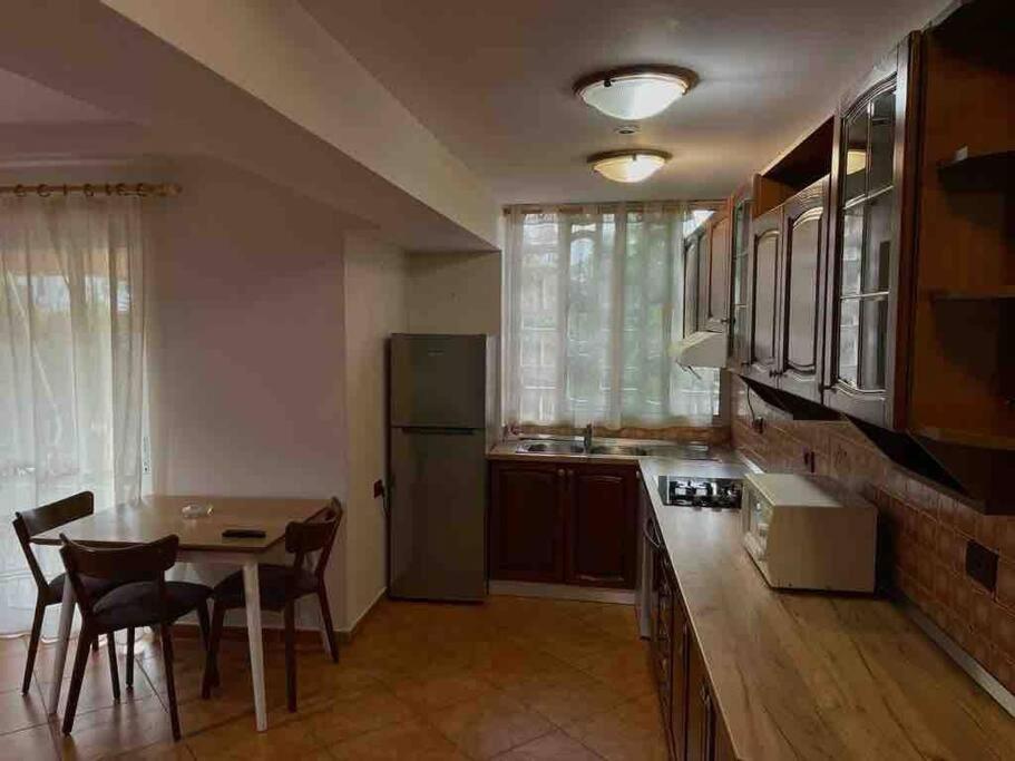 Apartment In Skanderbeg Square - Tirana Center 1 Extérieur photo
