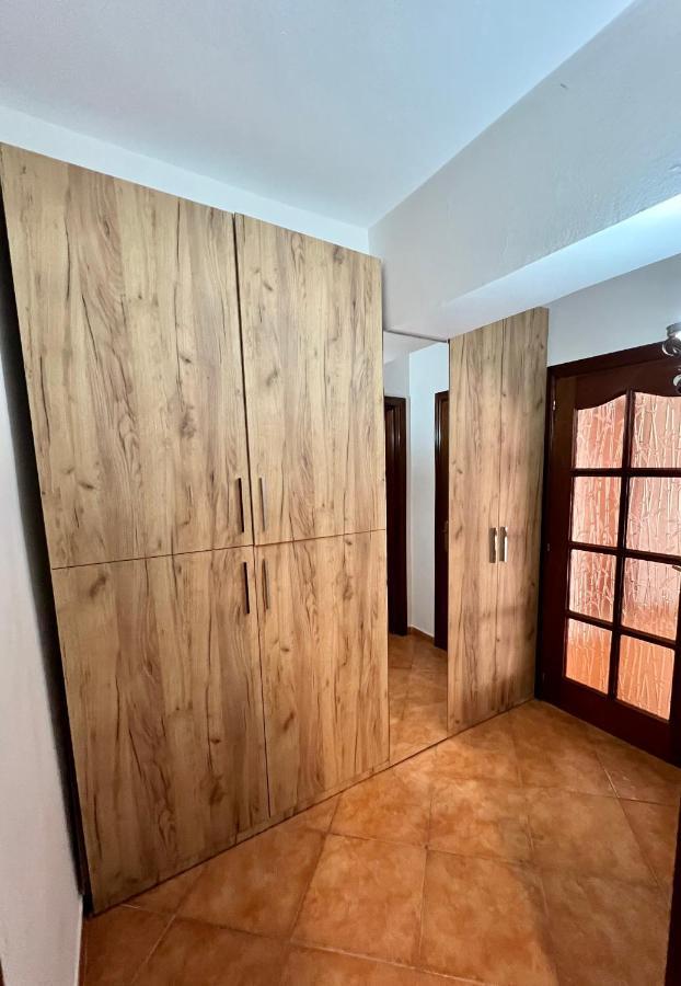 Apartment In Skanderbeg Square - Tirana Center 1 Extérieur photo